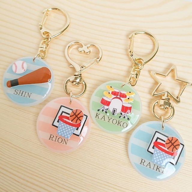 100均で簡単手作り！ おしゃれなキーホルダーの作り方5選UP-T