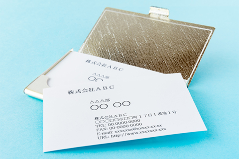 チラシソーシャルメディア用の青い破れた紙イラスト画像とPSDフリー素材透過の無料ダウンロード - Pngtree