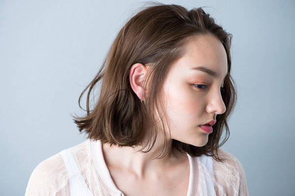 膨らみやすい髪をカットをして収まりの良い髪型にする | 美容院Hair Salon D's（ヘアサロンデュース）中井駅店