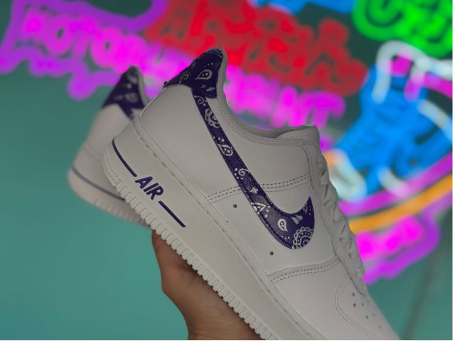 スニーカーペイント株式会社寿輝