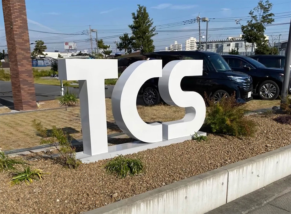 プレート看板や切り文字など！アクリル板の加工例を紹介看板のサインシティ