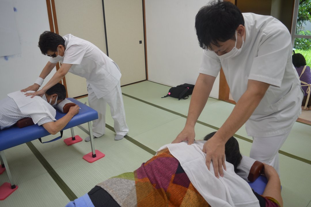 宮地接骨院グループ｜高知県高知市の肩こり・腰痛の整体なら実績多数の宮地整骨院＆宮地はり接骨院へ