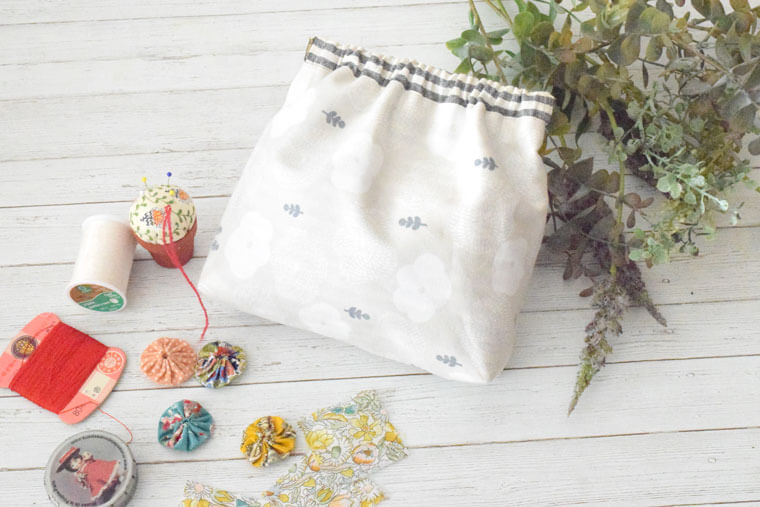 超簡単しっかりポーチ・意外にしっかりできた – LUU ハンドメイドブログ