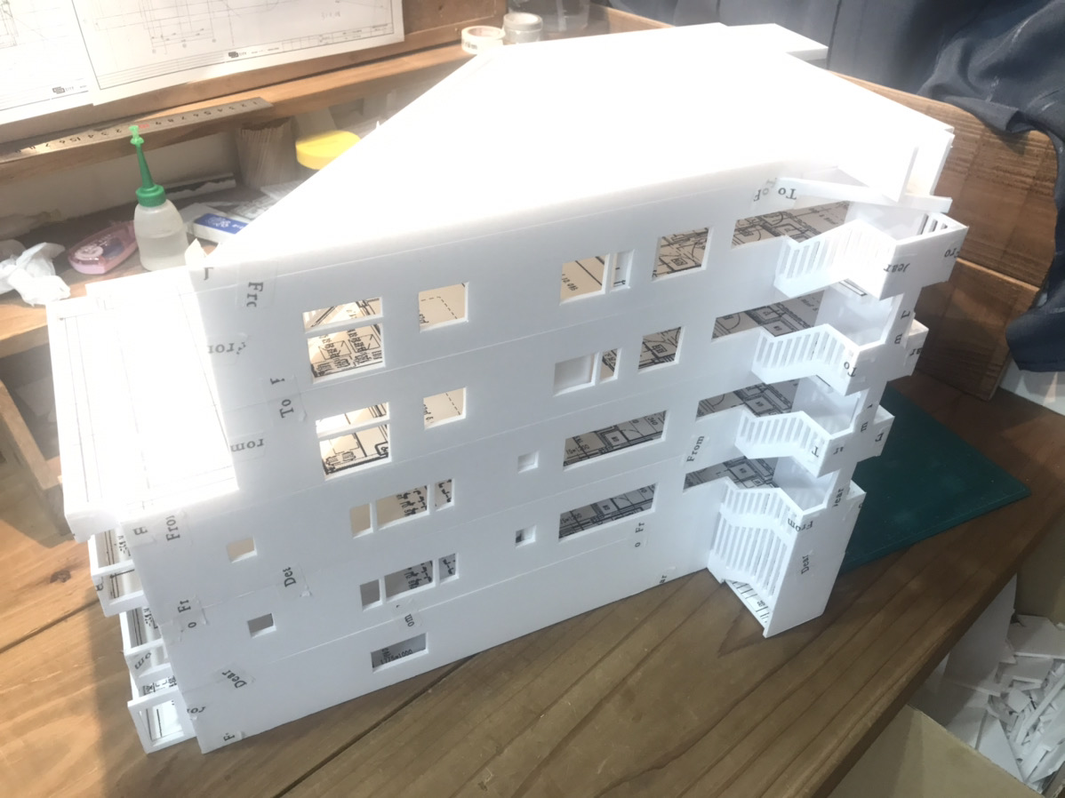 建築模型の家具を手作りしよう！初心者向けの作り方を解説建築模型・ジオラマの材料なら株式会社光栄堂