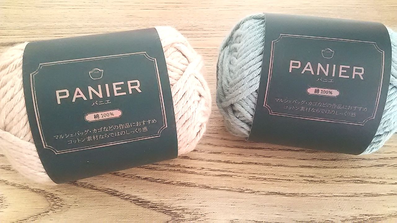 前編見なくても後編だけで編めます🤭長くなってしまいました💦飛ばし飛ばし見てくださいハートの中心の糸が縁の糸より太い方がハートがふっくらして可愛いかもhandmadeマクラメ編みハンドストラップhowto