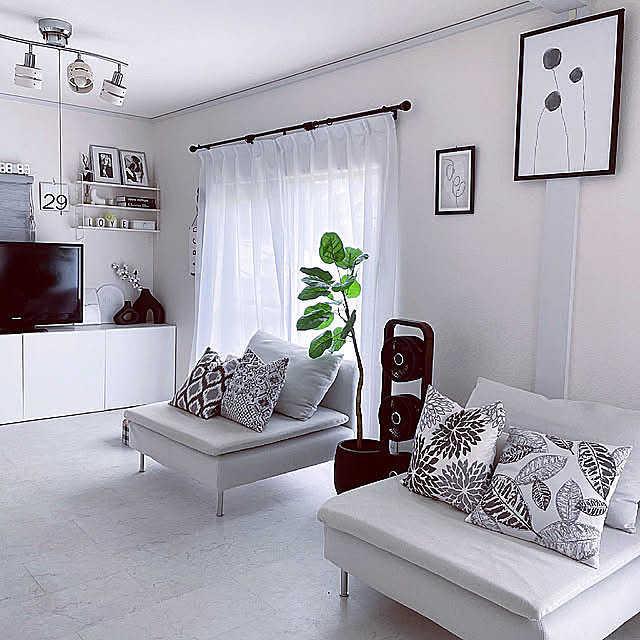 子供と過ごす理想のリビング。赤ちゃんがいても安心なソファの選び方と安全対策 — Comfort Works ブログ & デザインインスピレーション