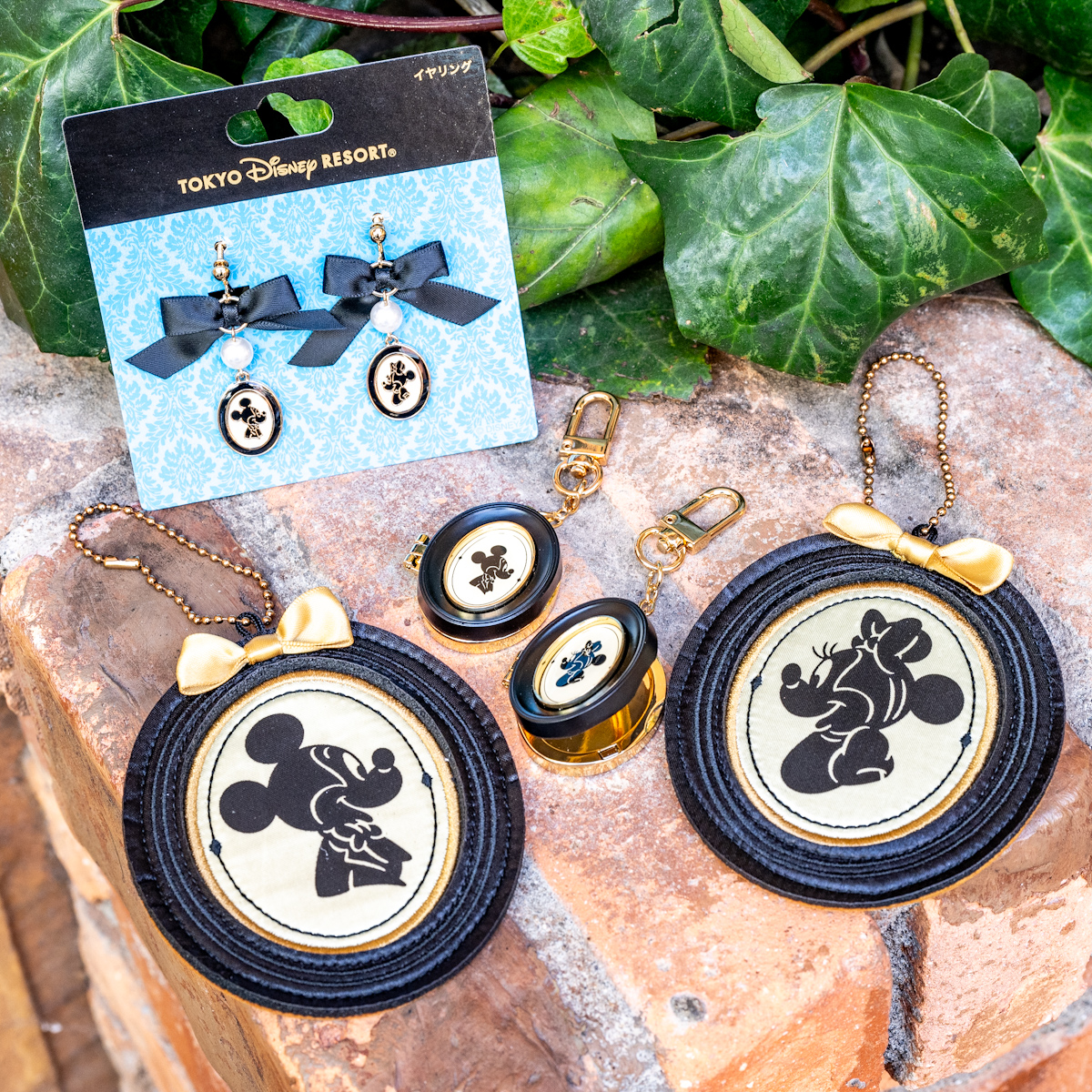 35周年の記念に！東京ディズニーランド「シルエットスタジオ」切り絵