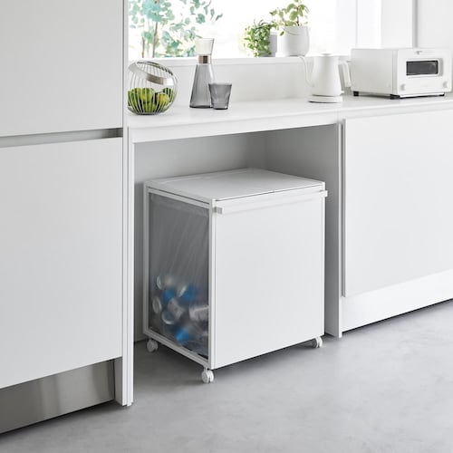 3段のゴミ箱での資源ごみ分別 おしゃれなアイデアをご紹介 - 北欧、暮らしの道具店