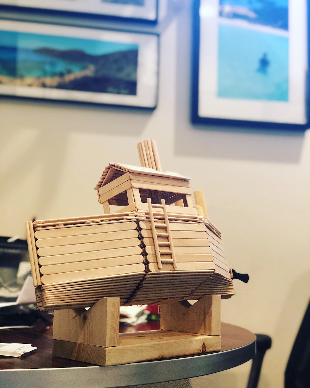 アイスの棒を1万本以上集めて作った自転車、実際に走ることも可能 - GIGAZINE