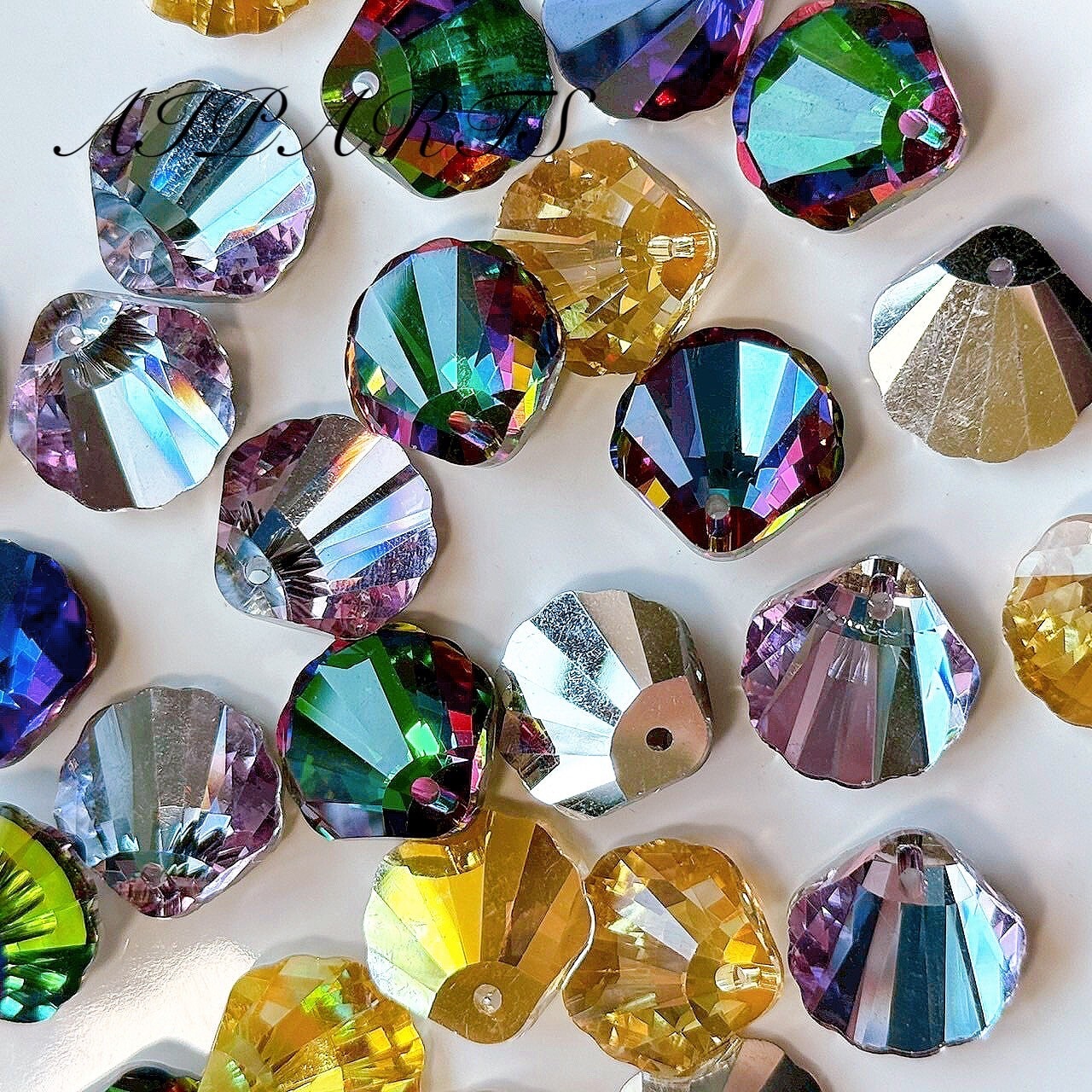 デコパーツ センターパーツ ビジュー 素材 チャーム1個100円 センターパーツ ドロップチャーム付き ビジュ