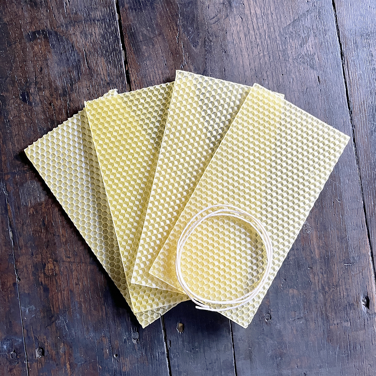 フージンハニカムペーパー ハニカムペーパー50-10 幅50cm 長さ 10M 80gsm 1箱 1本FSC認証紙 緩衝材 梱包材 包装紙簡単キリトリ ZFZ-H50010 : エアー緩衝材専門店 フージンエア - 通販 - Yahoo!ショッピング