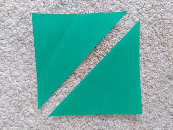 バイアステープとは？その特徴と作り方を詳しく解説！ヘルカハンドメイド