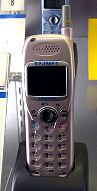 キッチンスツール クルミ Kitchen stool - Walnut飛騨高山 家具工房雉子舎オンラインショップ