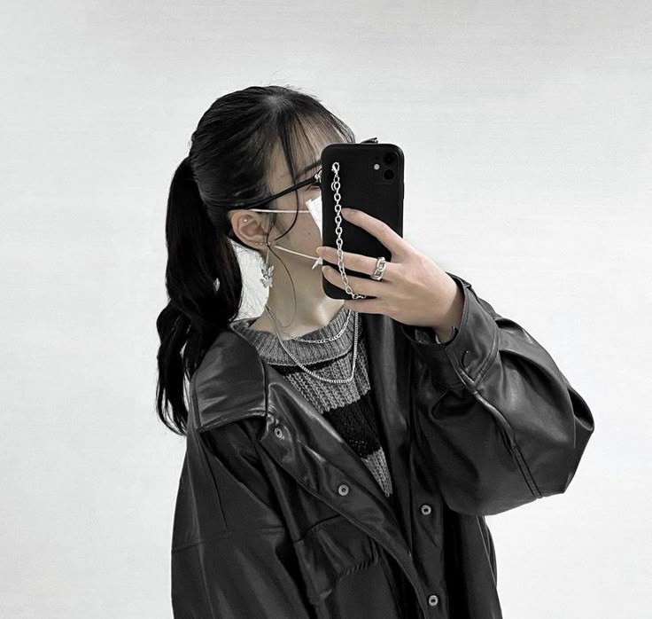 Pinterest 2025女の子, 韓国 女の子, あいこん おしゃれ