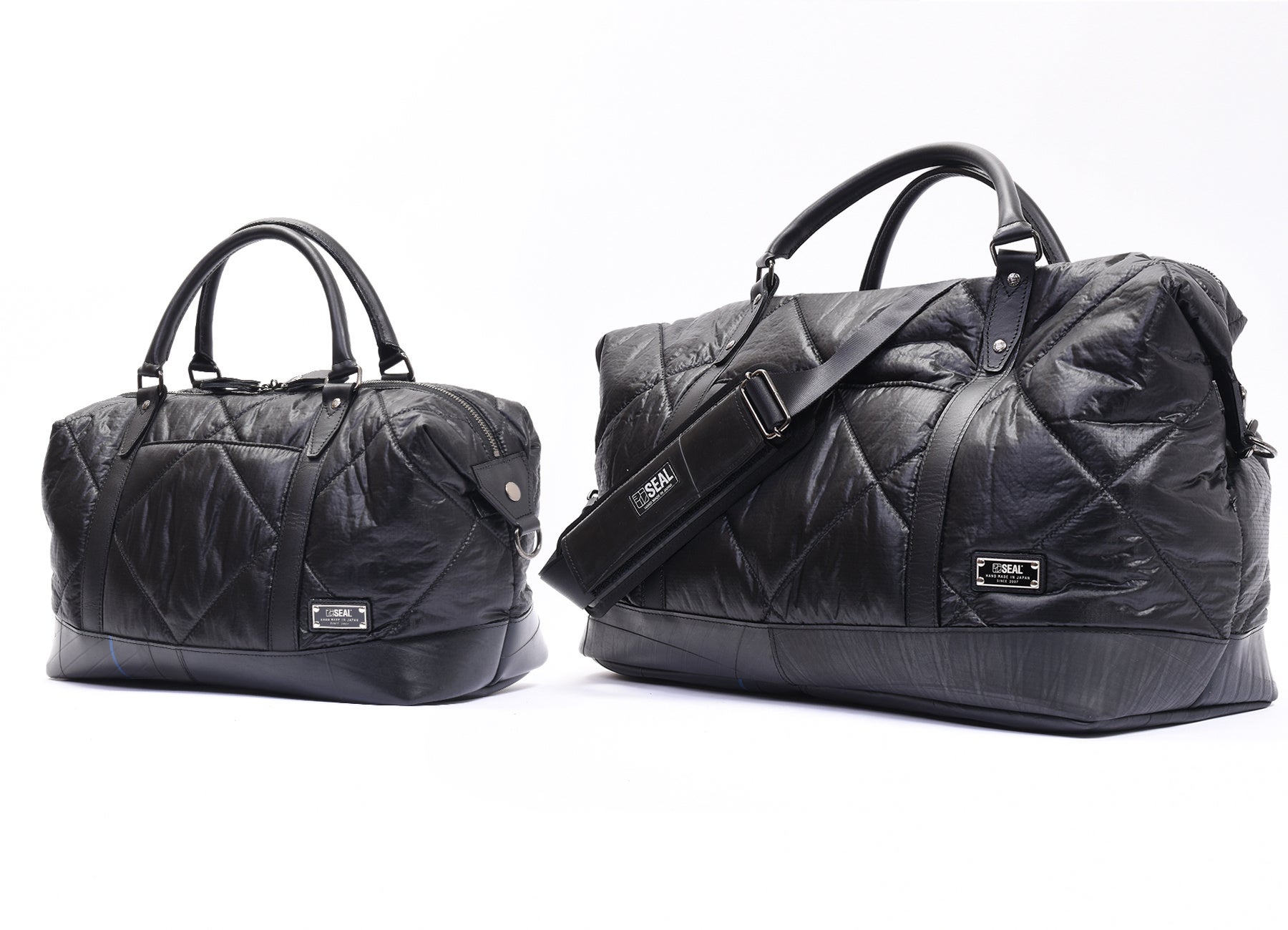 仮面ライダードライブ』モデルのタイヤ素材バッグが登場！ - 電撃オンライン