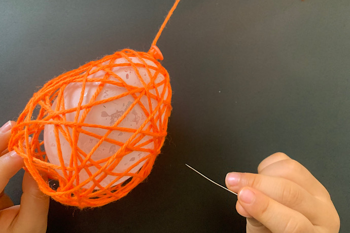 夏休みの自由工作にも まだ間に合う‼ コットンボールのランプシェードこそだてまっぷ