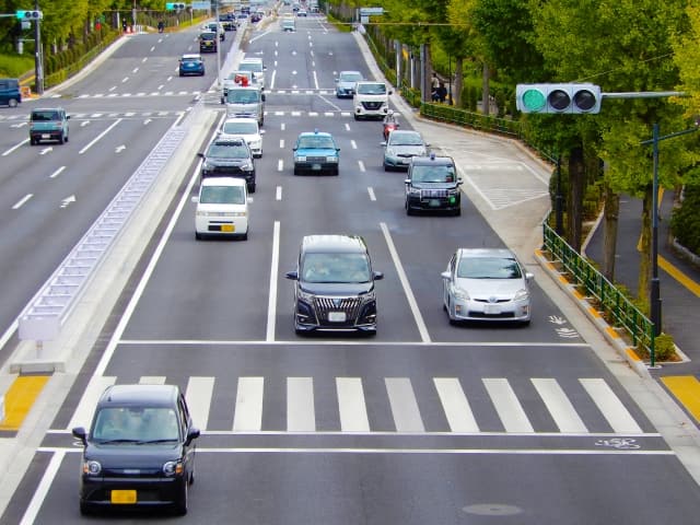 交差点右折の仕方・待ち方、タイミング埼玉のペーパードライバー講習ペーパーキャッツ