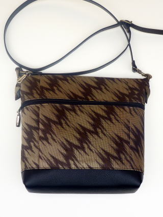 ネクタイで作った子供用バックの作り方 手順2子供服ベビー・キッズ アトリエハンドメイドレシピ 作り方 と手作り情報サイト