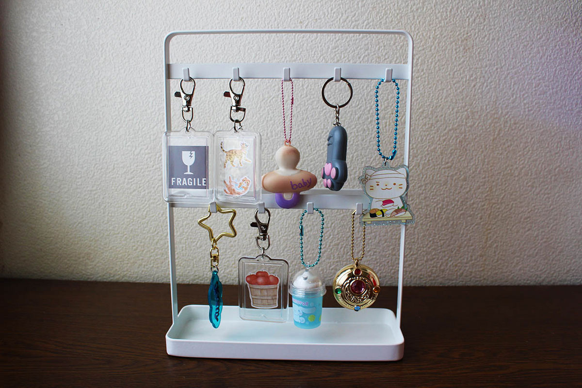 もっといい方法あるかもしれません💦 ワイヤーネットオタク部屋グッズの飾り方缶バッジヲタ活TikTok