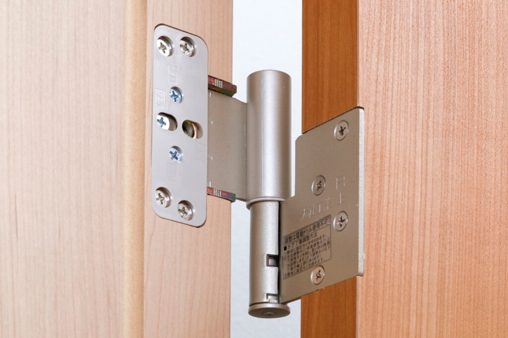 DIY バネ蝶番 片開き の取り付け方と動き－Lifeなびチャンネル