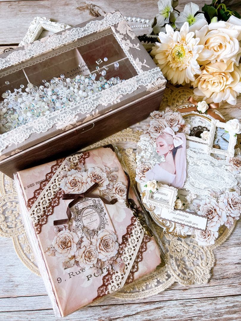 コラージュ収納5点セット。紙モノ付き 匿名配送 - メルカリ