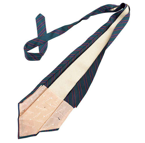 ネクタイをリメイク！「ぺたんこプリーツバッグ」の作り方ぬくもり