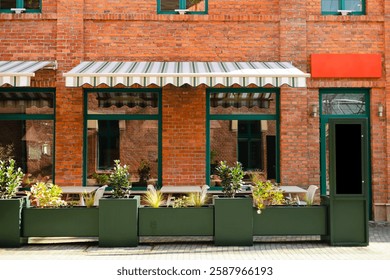 164,200点を超えるカフェ 外観のストックフォト、写真、そしてロイヤリティフリーの画像 - iStockレストラン 外観, オープンカフェ,オープンカフェ 日本