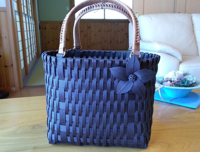 100均商品3つで簡単 お洒落カゴバッグ♪ ハンドメイドの作り方・アイデア暮らしニスタ