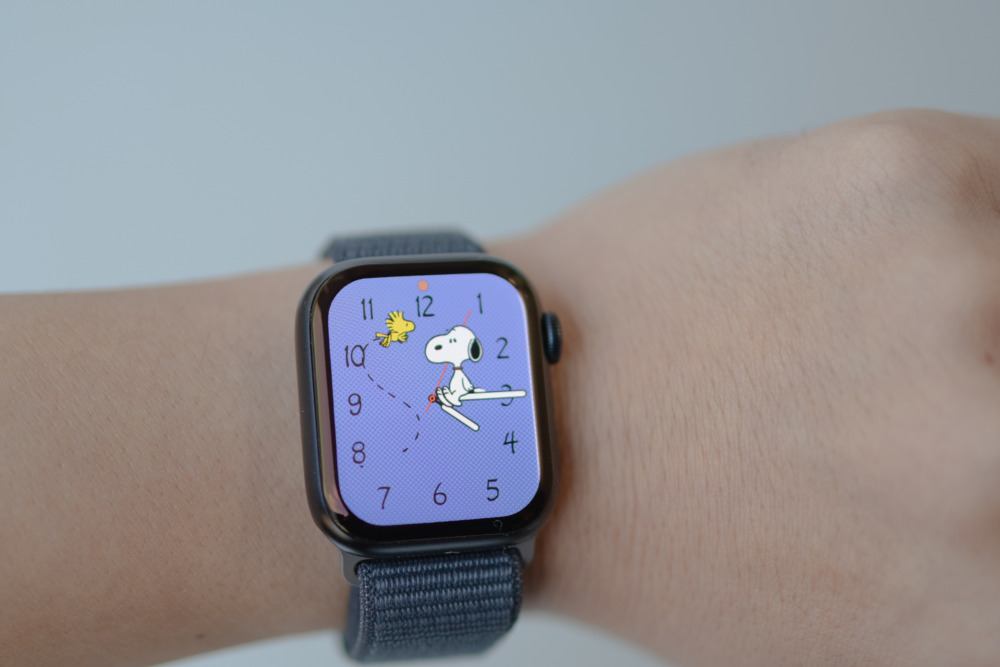 Apple Watchで「スヌーピー」の文字盤を設定する方法iPhone Wave