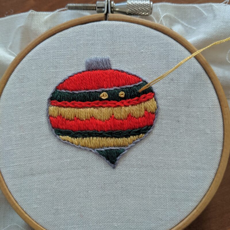 フレンチノットが苦手でも大丈夫！代用テクニックと図案選びのコツ針と糸.fun