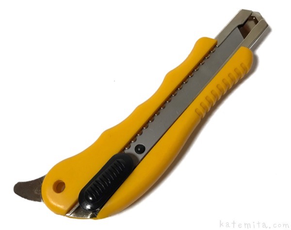 セリアのペンタイプセラミックセーフティーカッターが話題