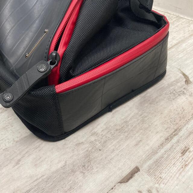 SEAL自転車の使用済みタイヤチューブをアップサイクルした「ショルダーバッグ cycle model」IGNITE イグナイト