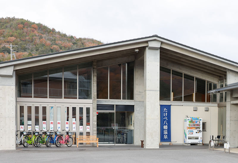 岡山市中区】半額の餃子も魅力的！ 本格中華が楽しめる「香港仔 竜沙」で平日限定のランチを楽しんできました。 | 号外NET