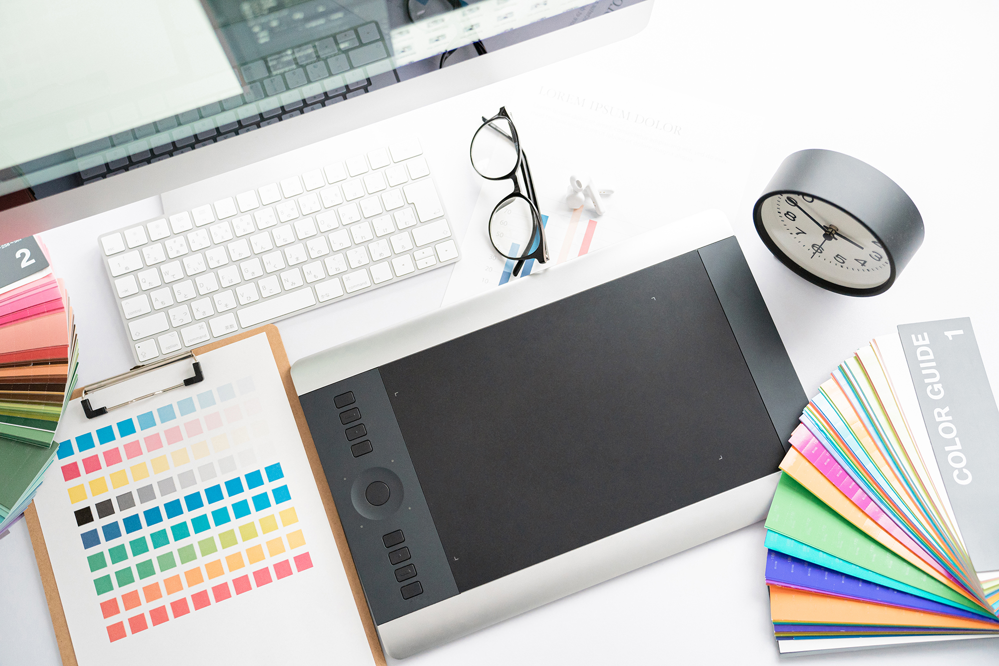 ポスターとチラシ デザインの違い株式会社トリガーコーポレーション