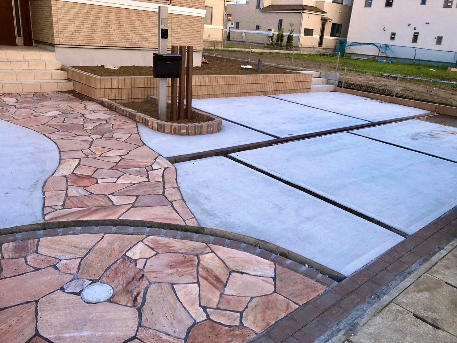 おしゃれな玄関アプローチにするために デザインのコツ3つconiwa