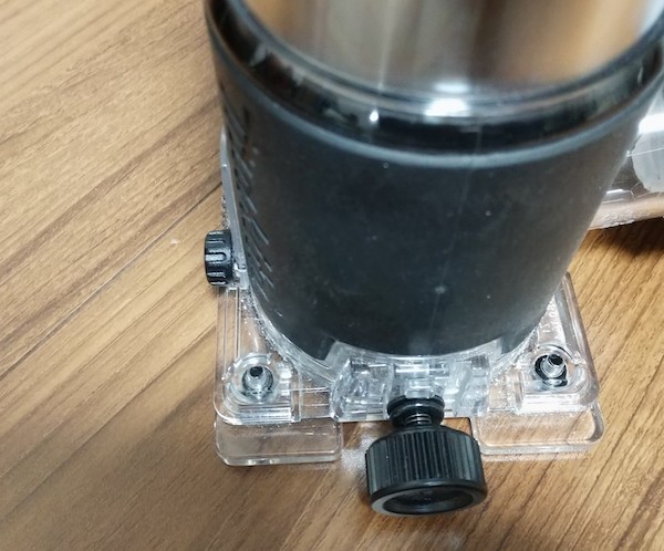 楽天市場衝撃の９９％クーポン配信中☆14日20時〜先着ルーターテーブル 木材 加工 DIY トリマーテーブル 面取りボード ワークテーブルアルミニウム合金 トリマー用 テーブル 切削 目盛り付き 調節可能 角度器 面取りテーブル 溝切り 面取り トリミング加工 工具