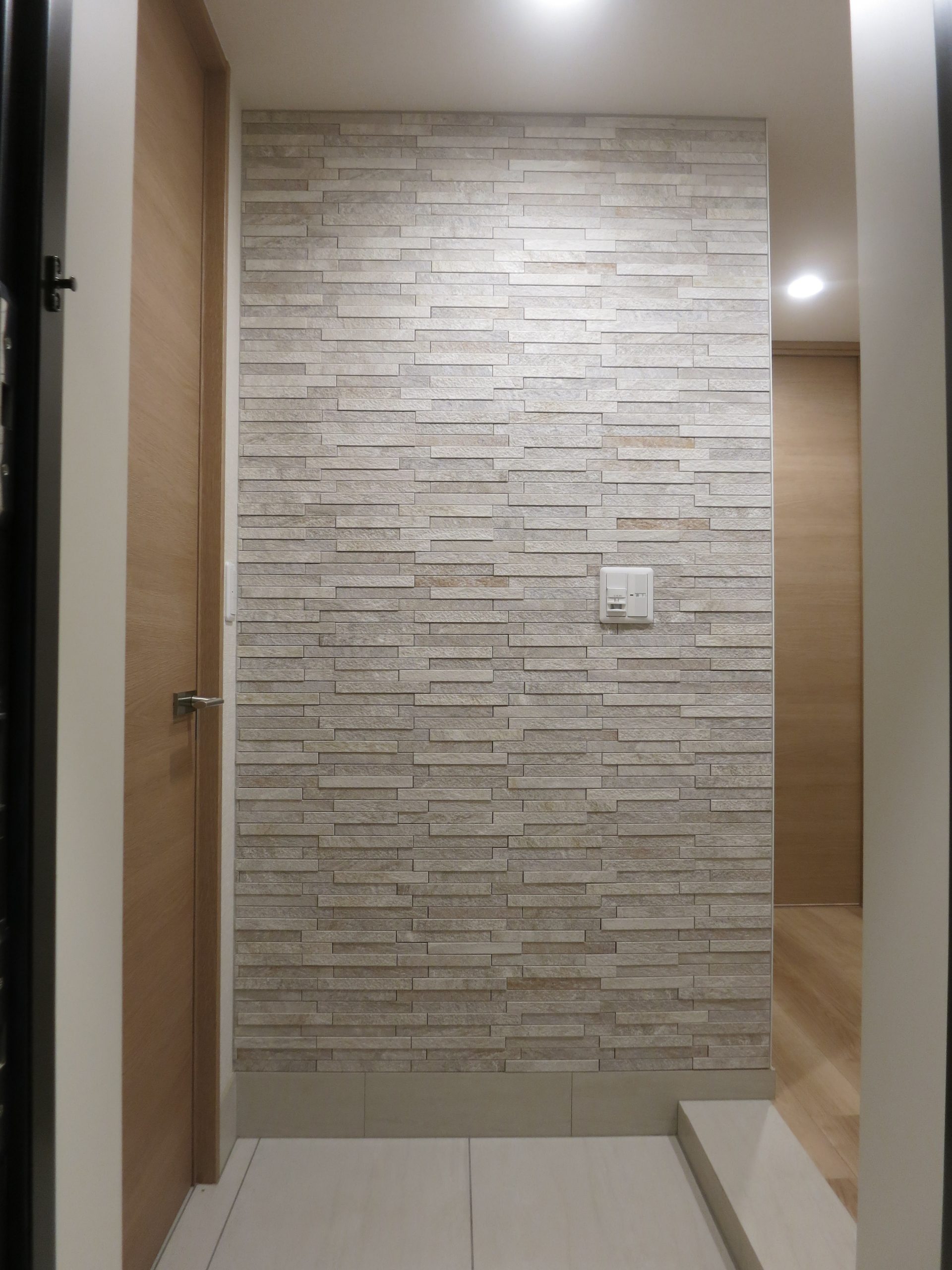 家づくりのおしゃれ度をアップさせる、エコカラットの貼り方のコツ