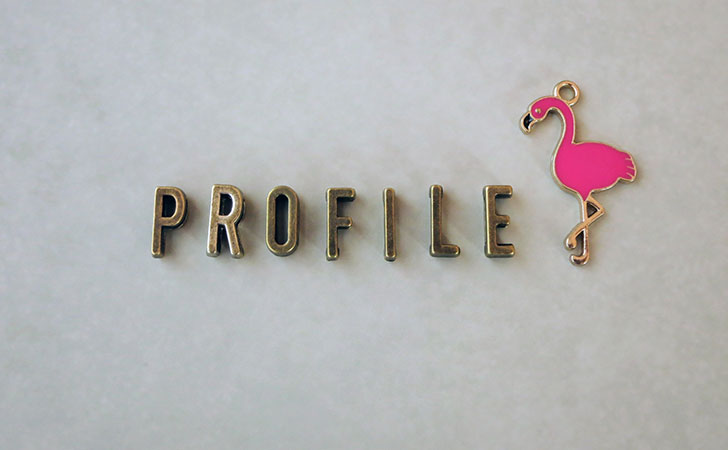 TikTokのアイコンのおしゃれな変え方とは？フリー素材の活用法や透明化する方法を紹介！LIVESTAR