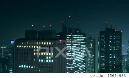 夜間の高層ビル群の航空障害灯の赤い光 の Stock イラストAdobe Stock