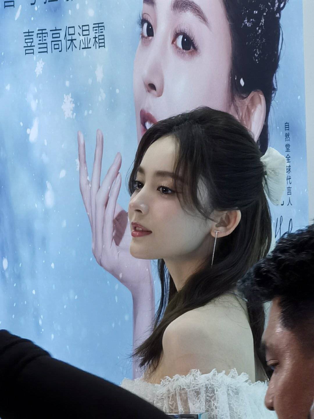 人気女優たち、誰が横顔美人？_新華網日本語