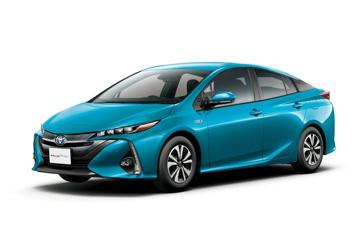 トヨタ新型プリウスは11 16発表か!!サイズや燃費＆試乗した感想も入手MOBYモビー