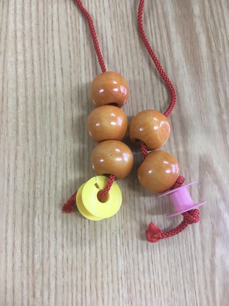 10mm 穴5mm 16色入りビーズ 32個 大穴 - メルカリ