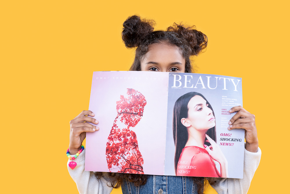 徹底解説 ファッション雑誌の表紙風デザインを作る！構成要素を紹介！デザイン研究所