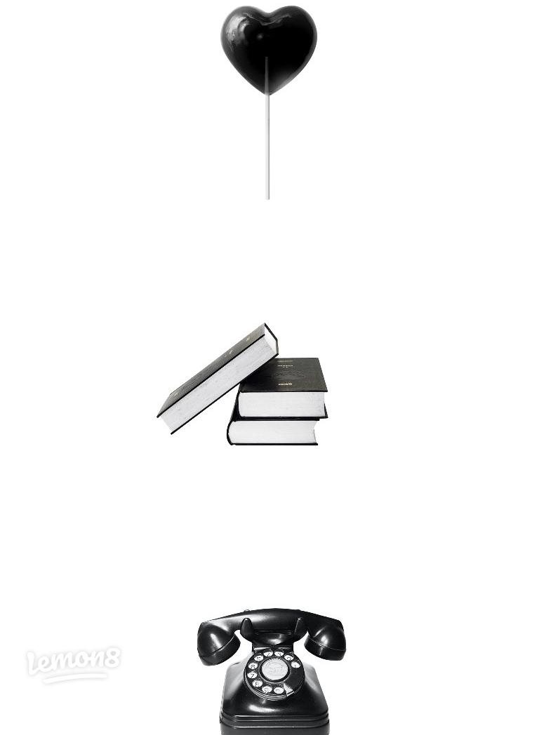 モノクロ3Dアイコンのカスタマイズ例に使用したWidgyウィジェットのQRコードを配布しました☺️QRコードの読み取り方は、投稿右上の動画にて解説しておりますので参考にして頂けますと幸いです！🙏🏻🐾 ホーム画面に使用しているアイコンは全てプロフィールのリンクから