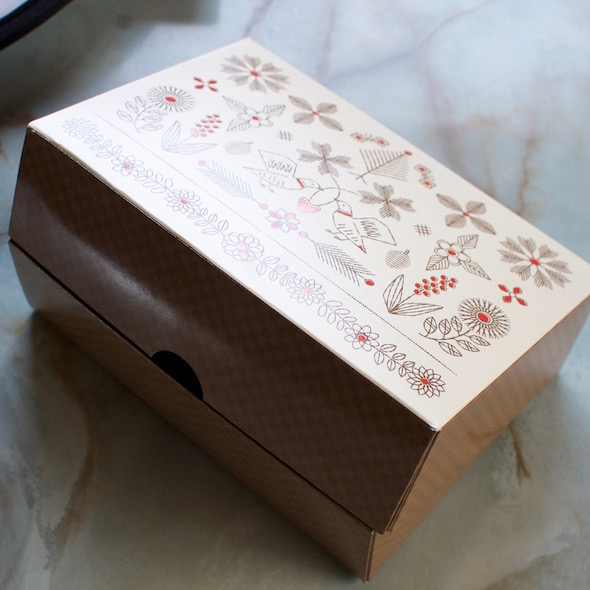 これが宅配ボックス？オブジェのような近未来デザインがそそる『TOUROU』 - bouncyバウンシ