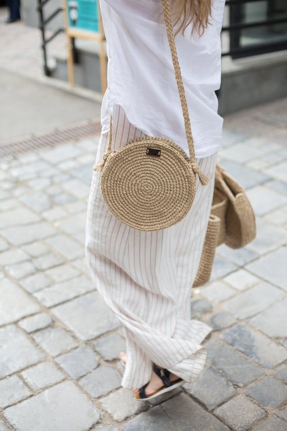 ハンドメイド 麻ひもかごバッグ ボストンテリア100均麻紐 かんたん模様でバケツ型