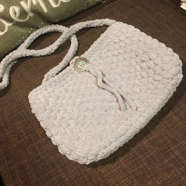 モールヤーンで編む☆バッグと小物 - メルカリ