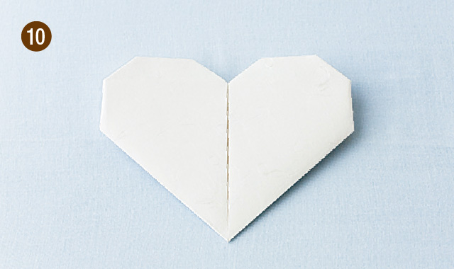 折り紙の手紙の簡単な折り方！正方形の紙で一番シンプルな封筒の作り方をやってみたたのしい折り紙