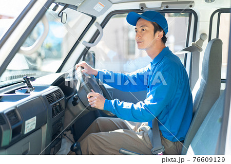 2ページ目大型トラックの写真素材写真素材なら「写真AC」無料 フリー ダウンロードOK