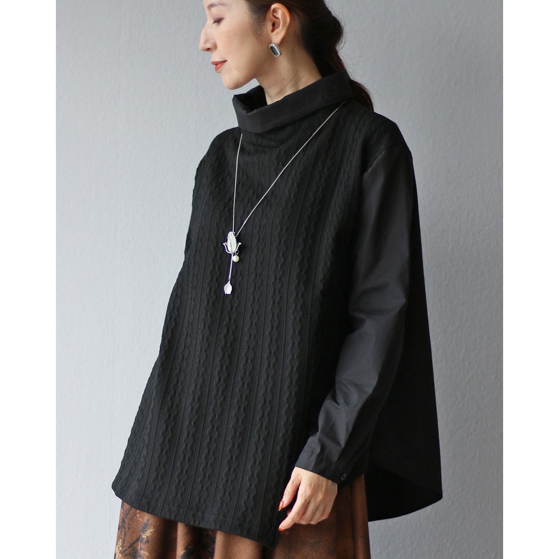 しなやかなデザイン」ワンポイントTシャツの通販 ∞ SUZURI スズリ